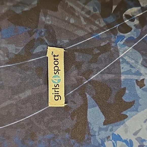 Girls4sport Half Sleeve Rash Guard Navy Fish Design Size XL NWT - Picture 3 of 7